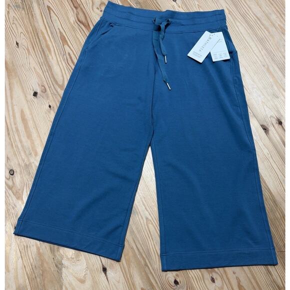 NWT Athleta Balance Wide Crop Pant Borealis Green Teal Blue Size Large Petite - Picture 2 of 9
